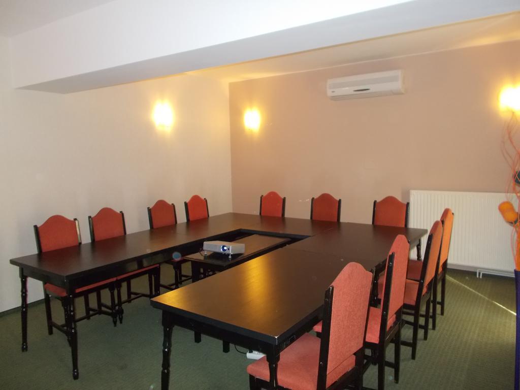 Hotel Reghina Timişoara Buitenkant foto