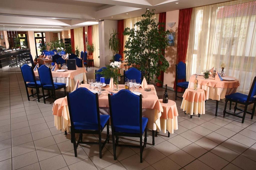 Hotel Reghina Timişoara Buitenkant foto
