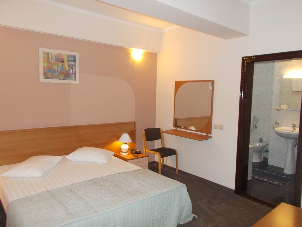Hotel Reghina Timişoara Buitenkant foto
